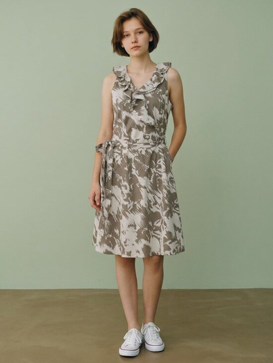 Ann Taylor Dresses & Skirts - Ann Taylor Faux Wrap Fit & Flare Dress 14 Neutral Abstract Print Feminine EUC